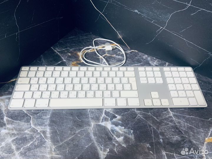 Клавиатура Apple USB Wired Keyboard (A1243)