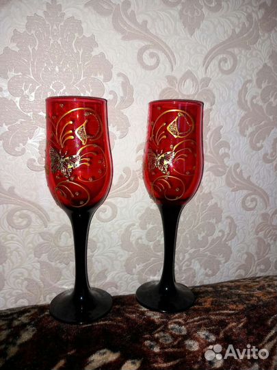 Бокалы для шампанского (фужеры)