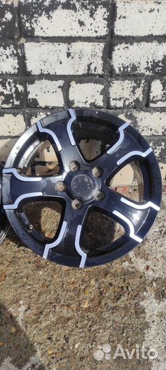 Автомобильные диски R 16 для Сузуки Гранд Витара