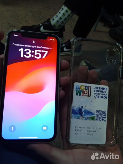 iPhone Xr, 64 ГБ
