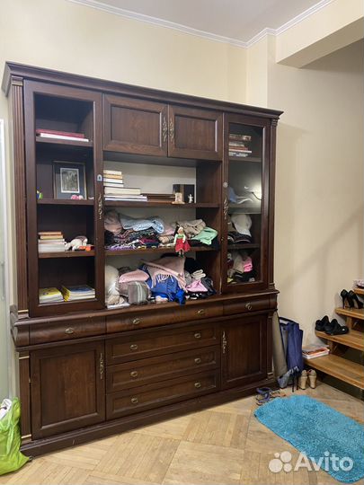 Дубовый шкаф