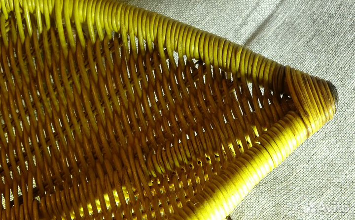 Чаша для фруктов из соломы и бамбука