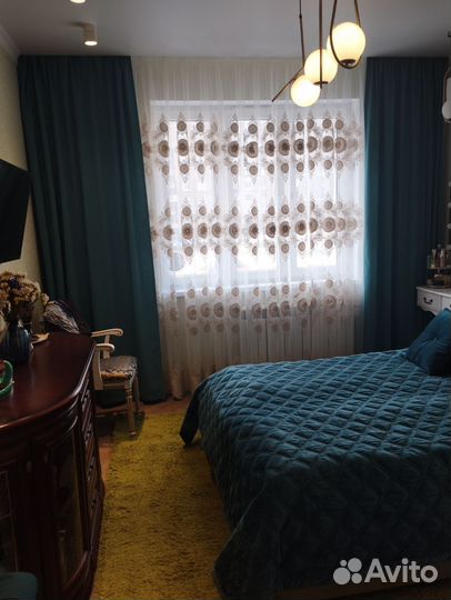 Шторы и покрывало на кровать