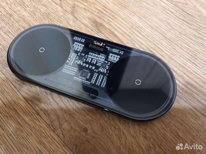 Беспроводная зарядка Baseus на два устройства