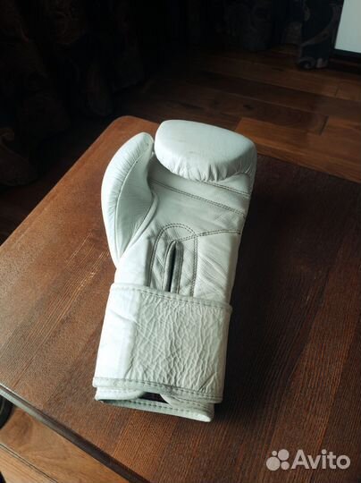 Боксерские перчатки Ultimatum 12OZ