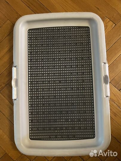 Лоток для собак под пеленку