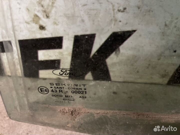 Стекло заднее левое Ford Mondeo 3 универсал