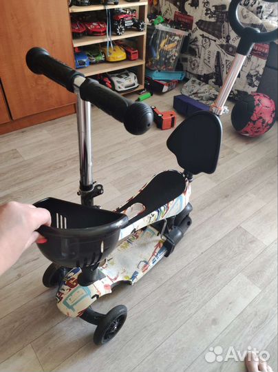 Самокат с сиденьем детский
