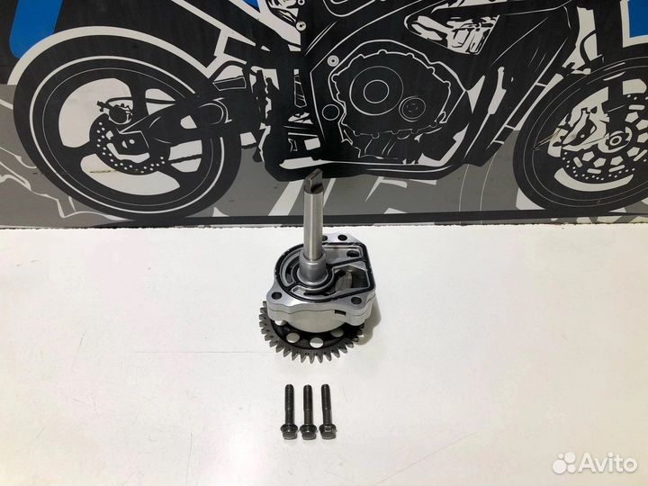 Масляный насос Suzuki GSX 1300 R Hayabusa Gen1