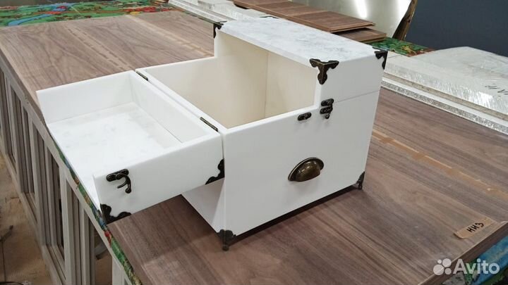 Ларец ручной работы