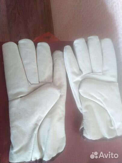 Перчатки