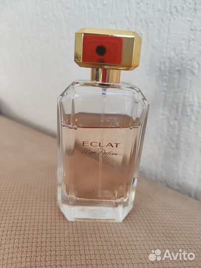 Парфюмерная вода Eclat Oriflame