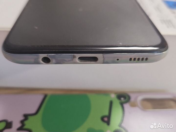 Samsung Galaxy A70, 6/128 ГБ