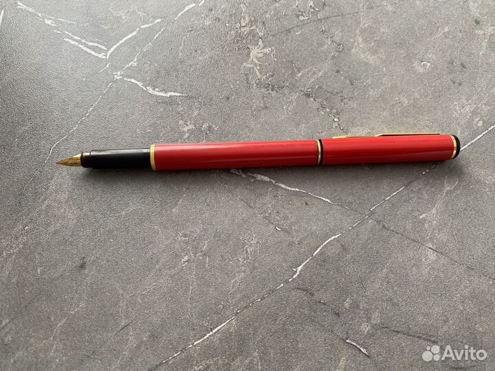 Перьевая ручка parker