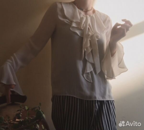 Блузка с рюшами
