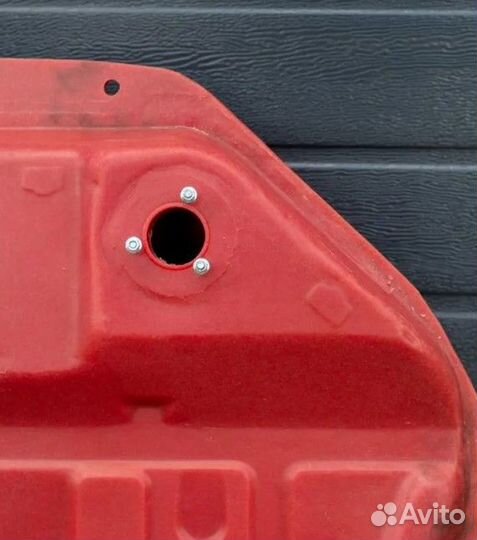 Бак бензобак Mitsubishi Lancer 9