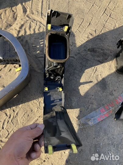 Вставки пластиковые в торпедо prius20