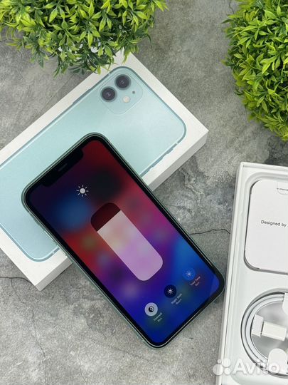 iPhone 11, 64 ГБ