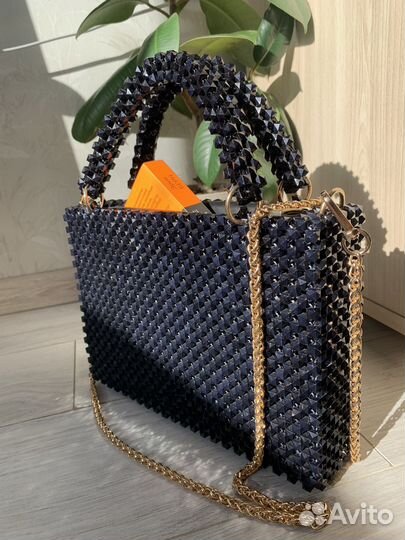 Сумка чемодан из бусин