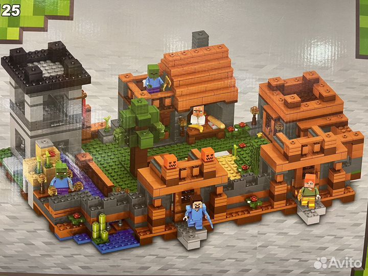 Конструктор Майнкрафт Деревня 1172 деталей