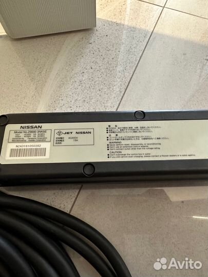 Зарядное устройство Nissan Leaf Оригинал