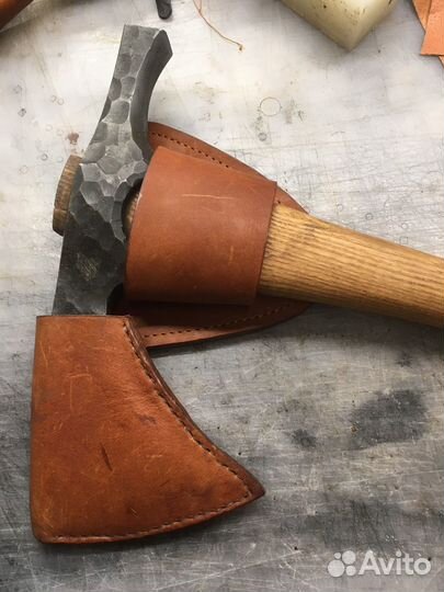 Чехол для топора из кожи