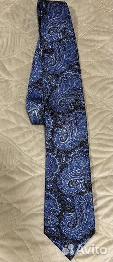 Галстук s.m. Tauzen