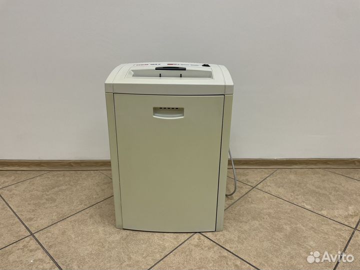Уничтожитель бумаги шредер Hsm