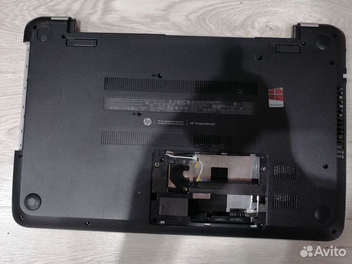 Нижняя часть корпуса ноутбука HP 15-N серии