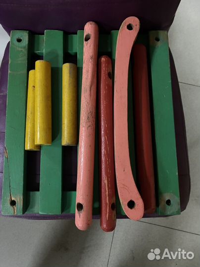 Детские качели уличные