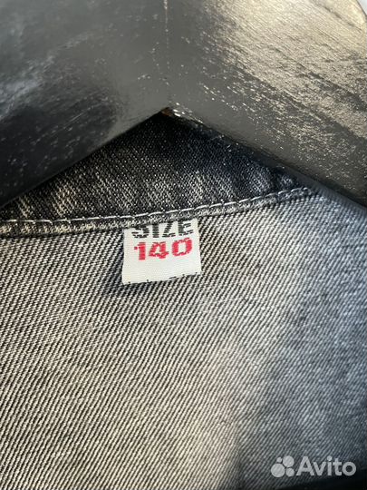 Джинсовая куртка