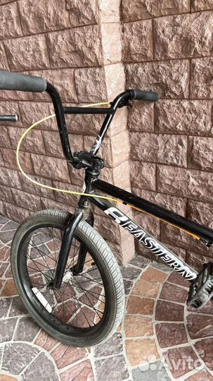 Трюковой велосипед BMX