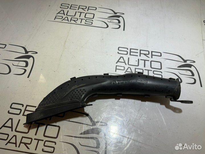 Воздухозаборник Ford Focus 3 CB8 1.6L ecoboost