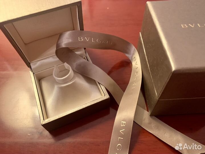 Оригинал коробки Bvlgari
