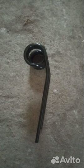 Зуб подборщика Krone