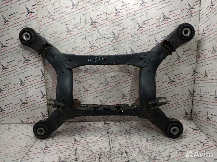 Подрамник задний w164 ml Mercedes