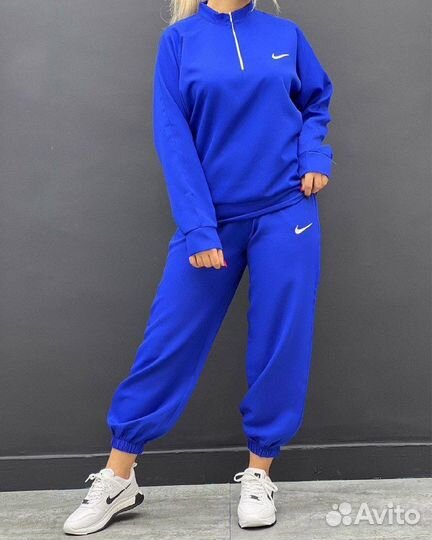 Костюм спортивный женский
