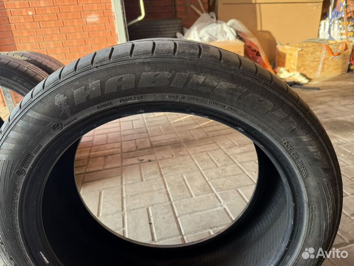 Habilead HF330 235/45 R18 98W
