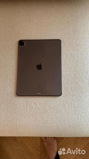 iPad Pro 12,9 4 поколения