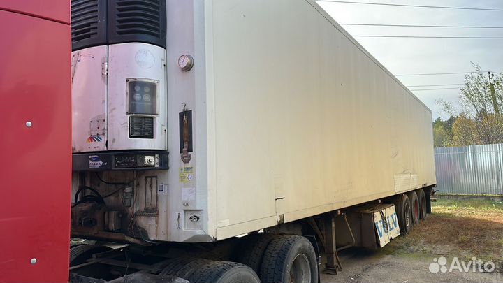 Volvo VNL 64T с полуприцепом, 2003