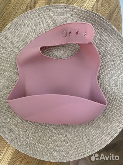 Нагрудник силиконовый