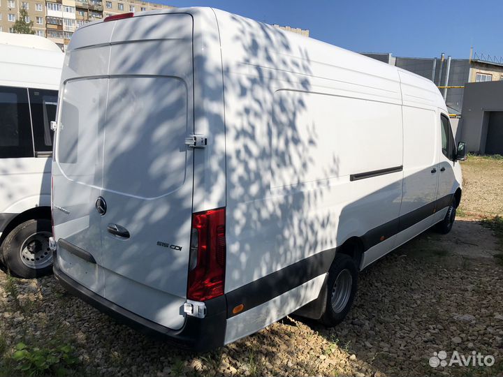 Mercedes-Benz Sprinter 2.2 МТ, 2024