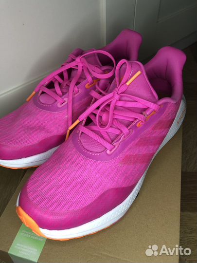 Кроссовки женские adidas (оригинал) 40 размер