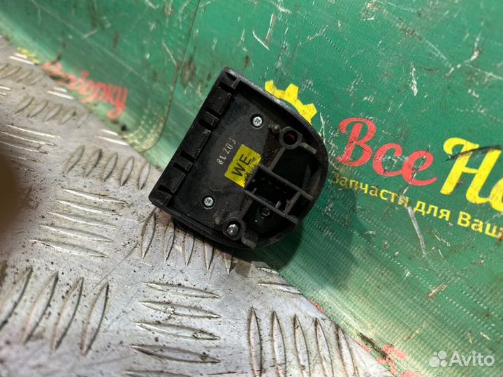 Кнопка управления магнитолой на руль Chevrolet