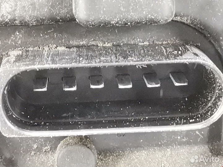 Фонарь задний левый для Volkswagen Touran 1