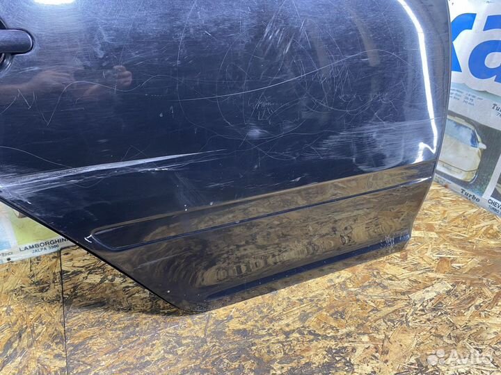 Дверь зад правая дефект Шкода Октавия А5