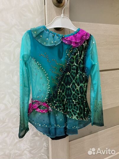 Платье для фигурного катания. Костюм