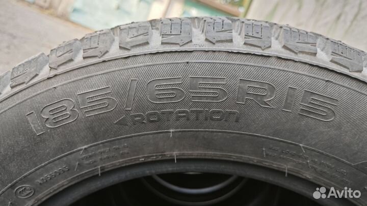 Nokian Tyres Hakkapeliitta 9 185/65 R15 92T