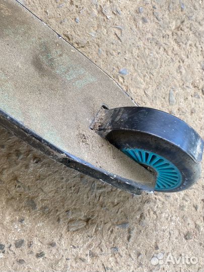 Продаю самокат трюковой