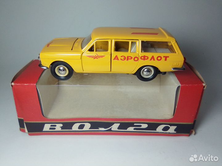Волга газ 2402 Аэрофлот, номерная с ми модель 1:43